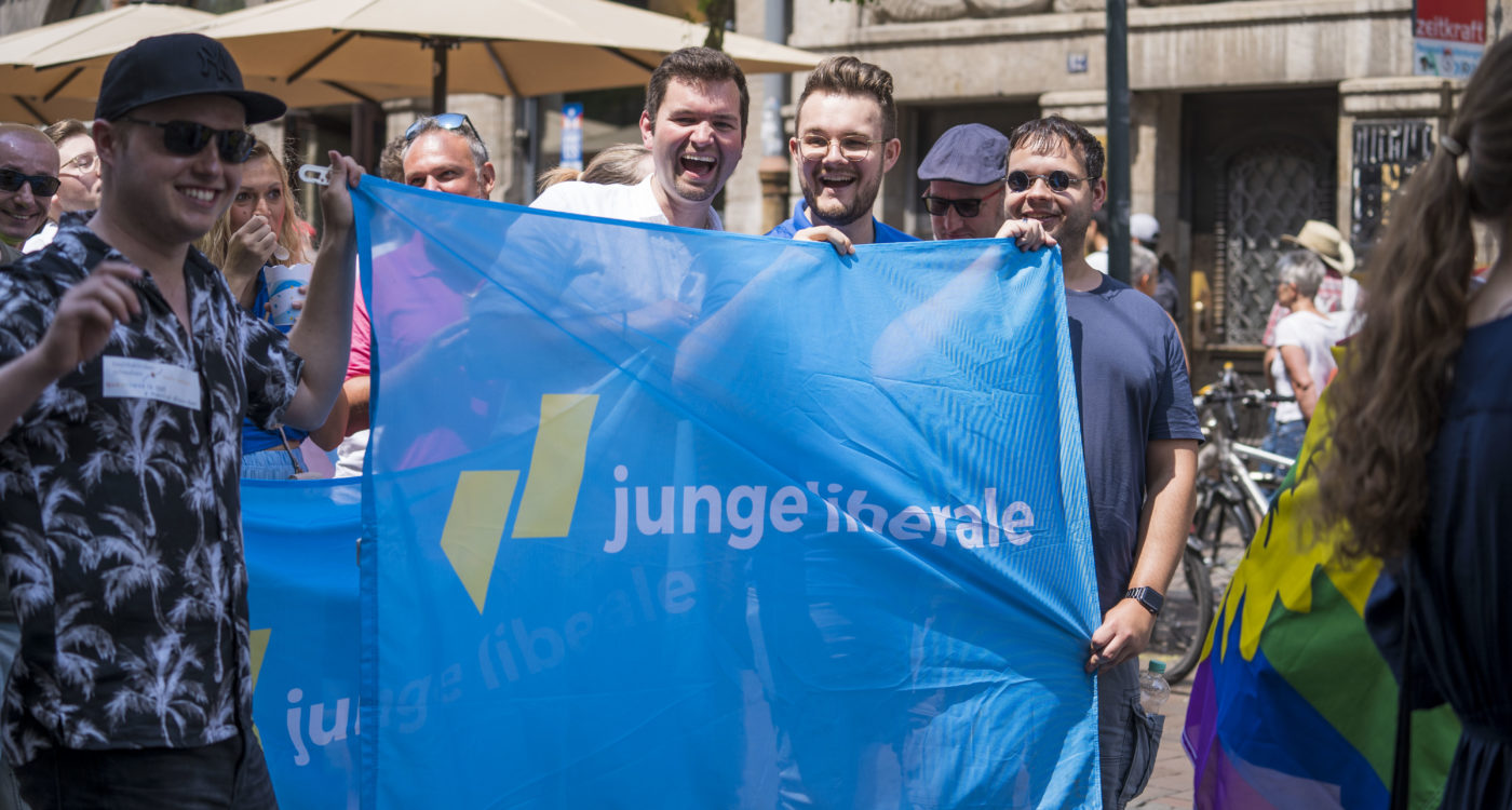 JuLis Augsburg auf dem CSD 2023